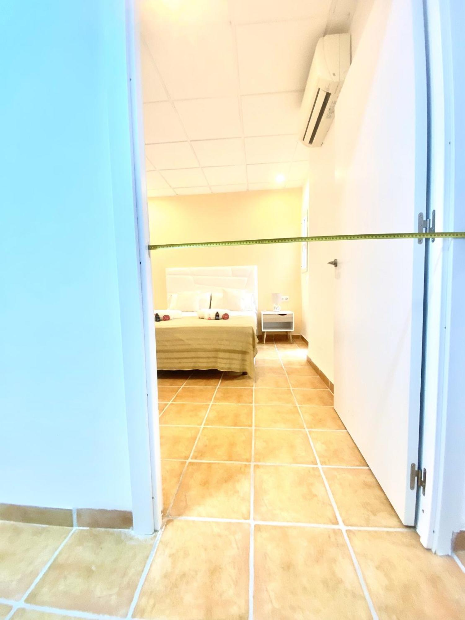 Lovely Apartment Near Beach & Science City Valence Extérieur photo
