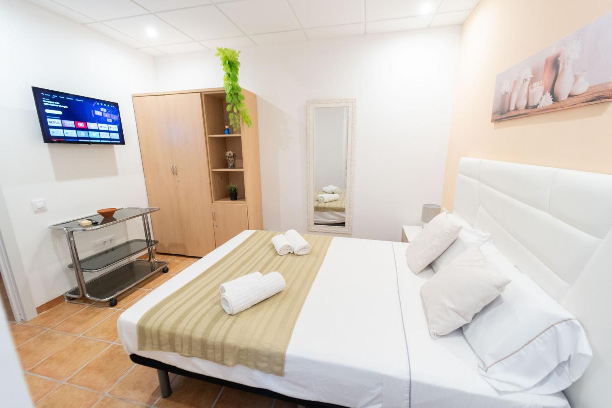 Lovely Apartment Near Beach & Science City Valence Extérieur photo